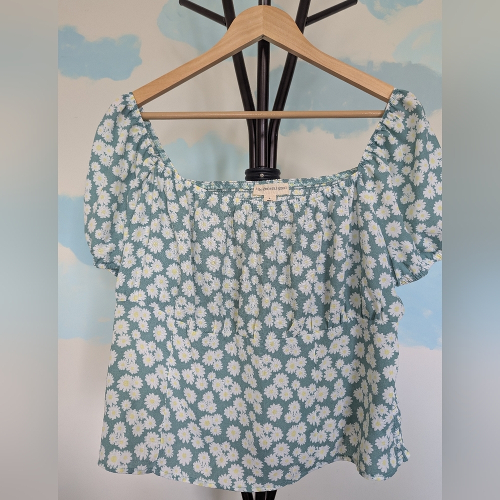 the general good Green And White Floral Blouse - Size XL